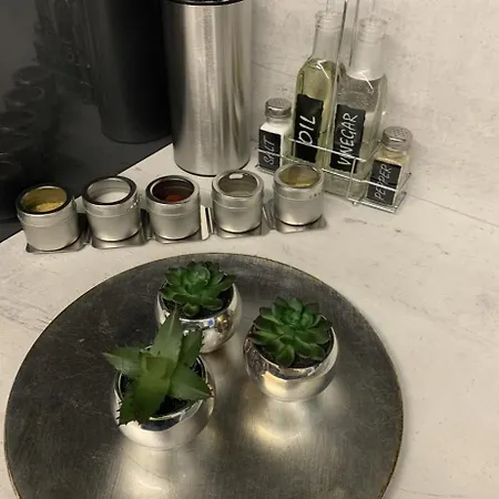 Croadriastay * Póla