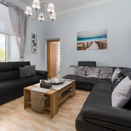 Croadriastay Apartment *