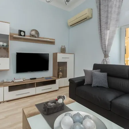 Croadriastay Apartment *